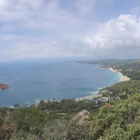 L'oasis, Cap Esterel 公寓 *