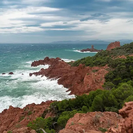 L'oasis, Cap Esterel 公寓